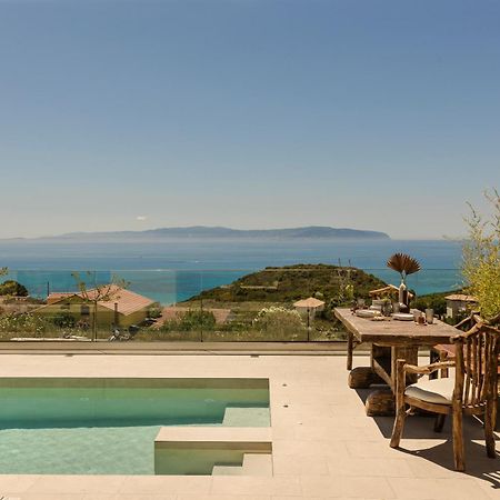 Hilaritas Luxury Suites Sea View, Private Pool & Jacuzzi Paradise Ratzaklion Exterior photo